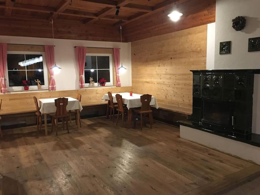 Apartman Zaly Benecko Exteriér fotografie